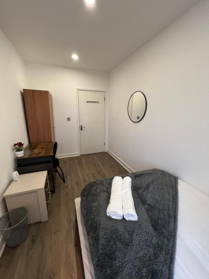 Вилла 3Bed Flat 3Wc And Great Location Near Excel City Airport O2 And Canning Town Station Лондон Экстерьер фото