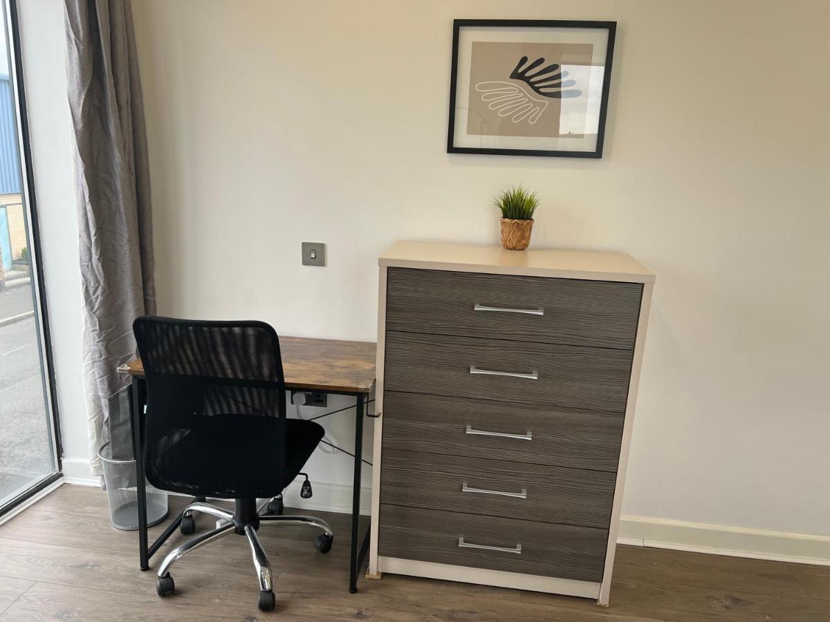 Вилла 3Bed Flat 3Wc And Great Location Near Excel City Airport O2 And Canning Town Station Лондон Экстерьер фото
